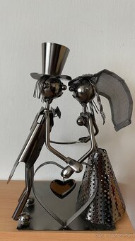 Dekoratívny stojan na víno - 3