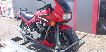 Honda cbx750f - 3
