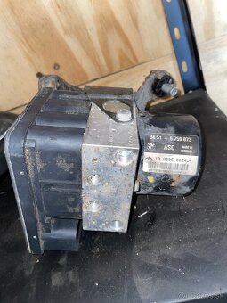 ABS kocka BMW e46 320d facelift - 3