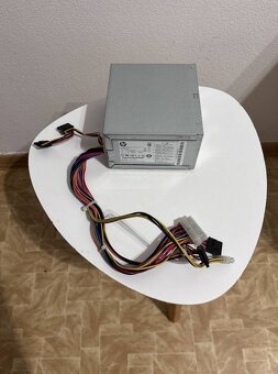 Predám použitý zdroj do počítača HP 7100 CMT - 3