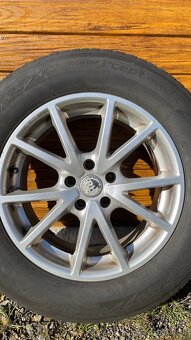 Kolesá 235/65 R17 8Jx17 - 3
