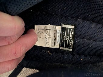 hokejova vystroj - 3