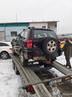 REZERVACE Toyota RAV4 benzín POTKANÝ MOTOR - 3