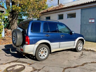 Suzuki Grand Vitara 2.0 - 3