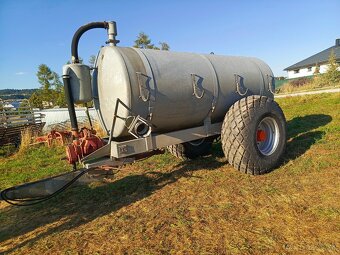 Predám fekal cisternu 8000l - 3