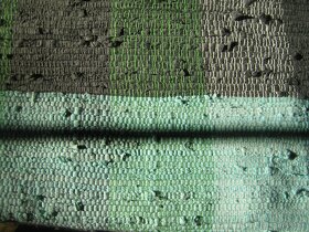 zeleno sivý tkaný koberec - 3