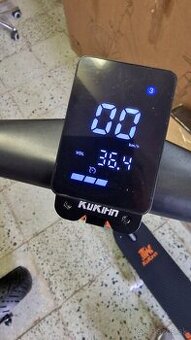 Elektrická kolobežka KUkirin S1 max 2025 - 3