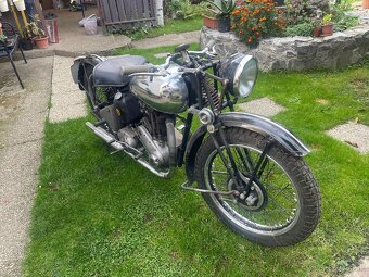 Triumph 3HW - 3
