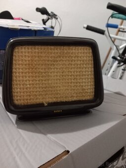 Staré rádio TESLA - 3