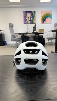 Prilba na cestnú cyklistiku Van Rysel RCR MIPS biela L - 3