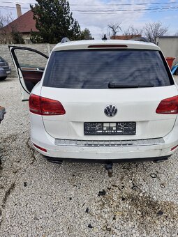 Rozpredám vw touareg - 3