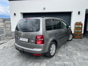 Volkswagen Touran 1.9 TDI 66kw 2009 - 3