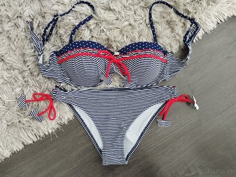 Dvojdielne push up plavky S/36 modro biele - 3