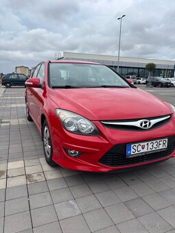 Predám HYUNDAI i30 - 3