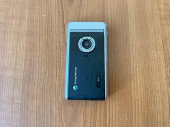 Sony Ericsson P1i - 3