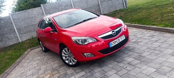 Opel Astra Sport Tourer 1,7 CDTi - - 3