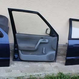 Inzerát č. 1 Náhradné diely Škoda Felícia 1.9 D € 15 - 3