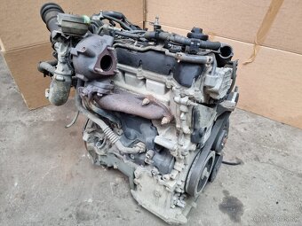motor TOYOTA 1,4 diesel 66 KW kod 1ND-TV - 3