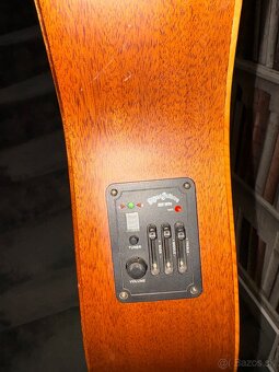 Predám elektroakustickú gitaru Sigma TME+ - 3