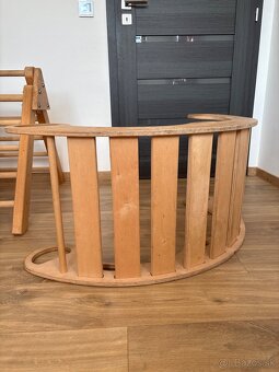 Drevená interiérová hojdačka - 3