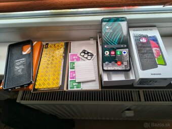 SAMSUNG GALAXY A52S 5G - 3