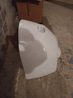 Závesné wc Laufen - 3