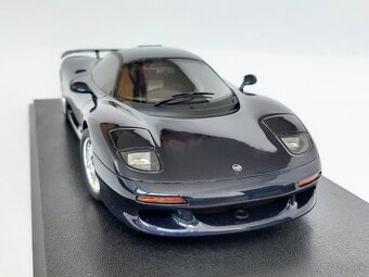 1:18 - Jaguar XJ-R 15 (1990) - Cult Scale Models - 1:18 - 3