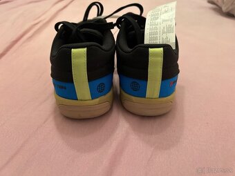 Predám čisto nové Five Ten Freerider Pro Canvas Black Pulse - 3