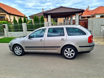 Škoda Octavia 2 COMBI 1,9TDI 77KW ELEGANCE - 3