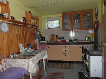 Záhradná chatka Prievidza predaj, sad 600. ročnice, 298 m2. - 3