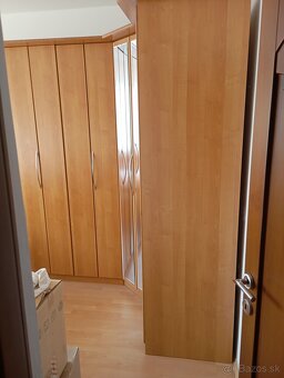 šatníková skriňa - 3