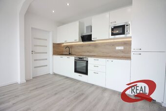 NOVÝ BYT S BALKÓNOM VO VÝBORNEJ LOKALITE - 3