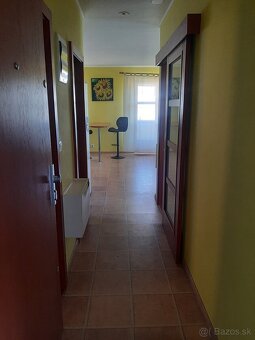 Prenájom 2-izbového bytu v širšom centre PO - 3