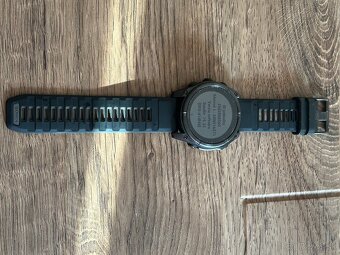 Garmin Fenix 8 51mm Titanium shapire solar nove - 3