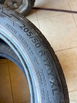 Barum 205 50 R17 - 3