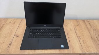 Predám Dell Precision 5520, Xeon,32GbRam,1TB NVME - 3