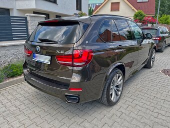 BMW X5 xDrive50i A/T - 3