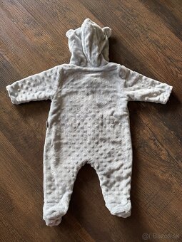 Šedý overal s uškami - 3