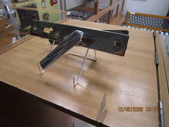 Bezpečnostné kovanie na dvere - 3