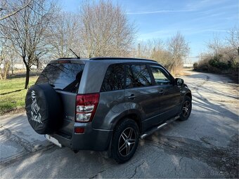 Suzuki Grand Vitara 1.9 DDiS 4x4 - 3