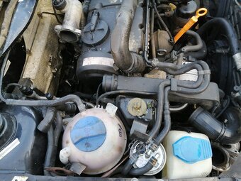 Golf 4 1,9 TDi 85 KW vcelku - 3