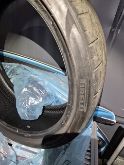 Pirelli pzero 235/35 R19 - 3