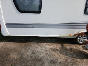 Karavan HOBBY 645 VIP 6 miestny - 3