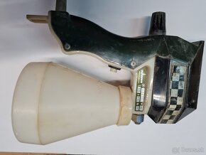 Striekacia pištol - 3