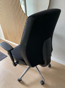 KANCELÁRSKA STOLIČKA ERGONOMICKÁ / KANCELÁRSKE KRESLO - 3