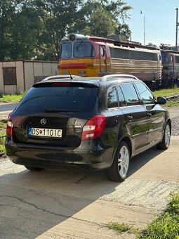 Škoda Fabia Combi 2 1.9 77kw SportLine - 3