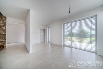 BOSEN | ZNÍŽENÁ CENA 4 izbového domu vo vysokom štandarde, Š - 3