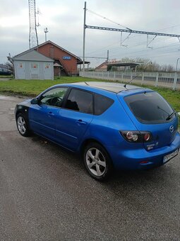 Mazda 3 - 3