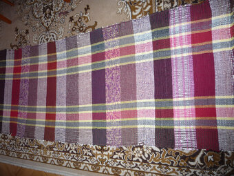 Ručne doma tkaný pokrovec - behúň - 3