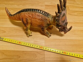 Gumeny dinosaurus a zvieratka - 3